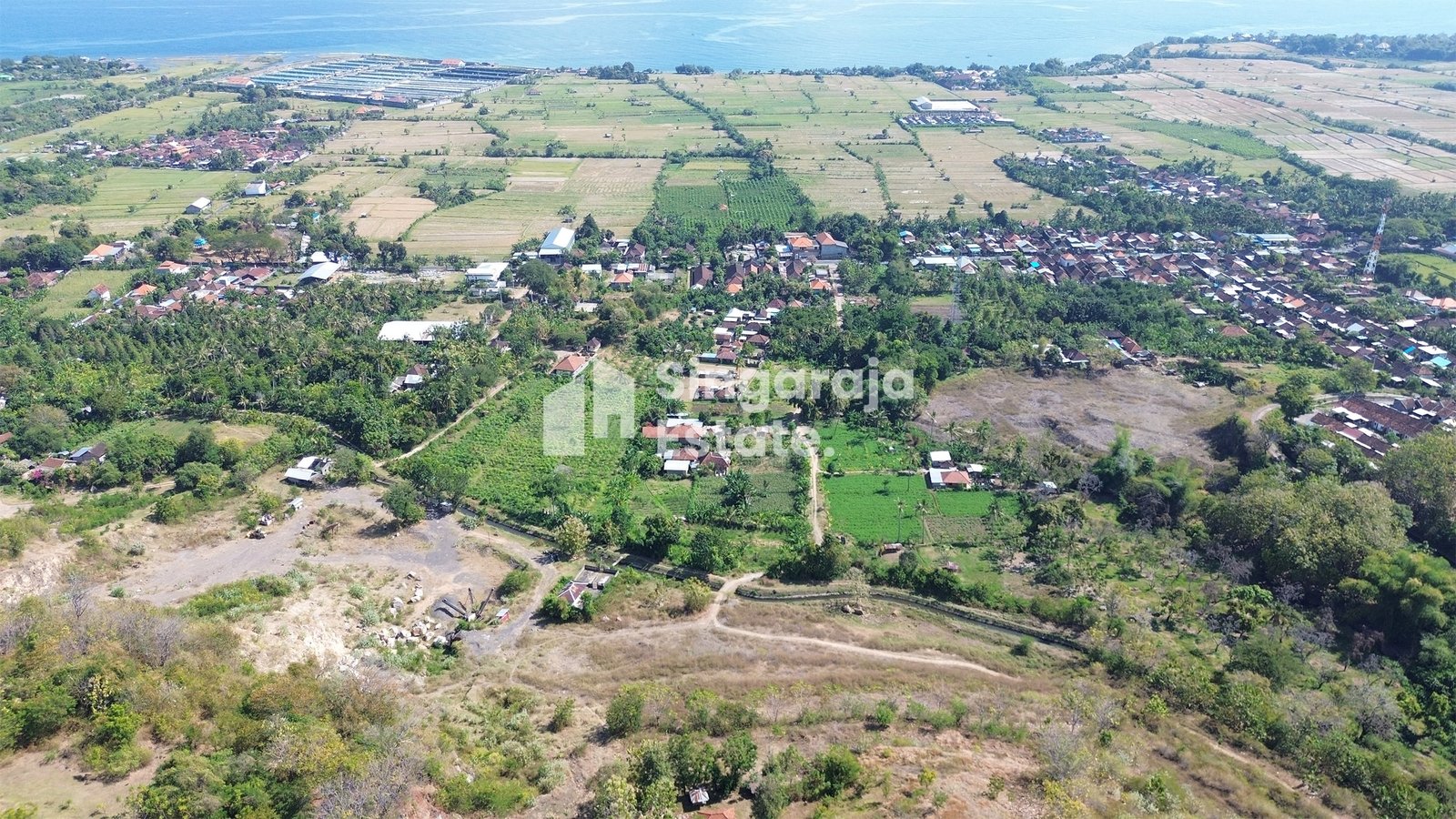10 Hectare Land Near Beach in Seririt Area